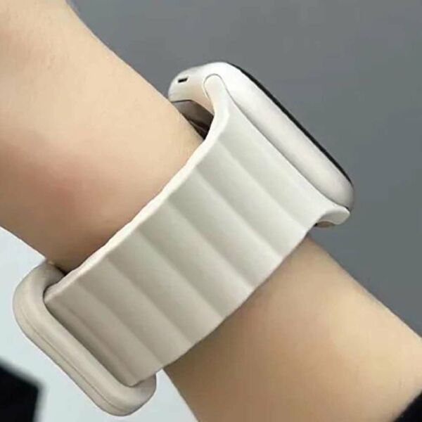 Apple Watch 38/40/41mm Simple Loop Silikon Kordon Starlight